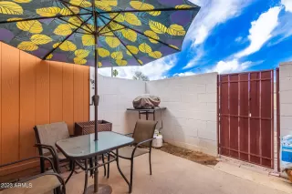 Photo #4: 6539171 Listing