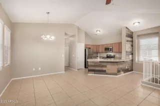 Photo #3: 6539292 Listing