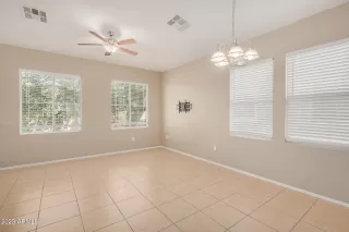 Photo #4: 6539292 Listing