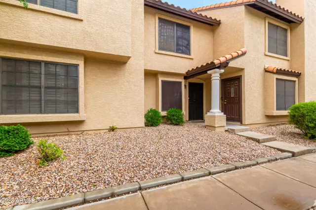 MLS: 6539303 Condo For Sale