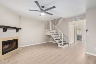 Photo #4: 6539303 Listing