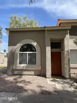 Photo #2: 6539336 Listing