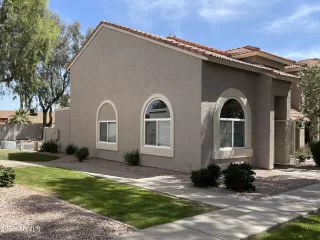 Photo #4: 6539336 Listing