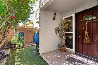 Photo #3: 6539371 Listing