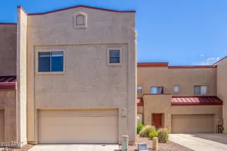 Photo #3: 6539384 Listing