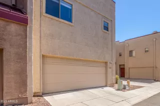 Photo #5: 6539384 Listing