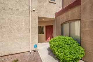 Photo #6: 6539384 Listing