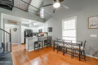 Photo #3: 6539511 Listing