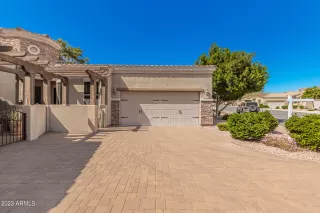 Photo #2: 6539641 Listing 