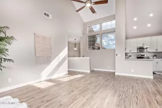 Photo #6: 6539696 Listing 