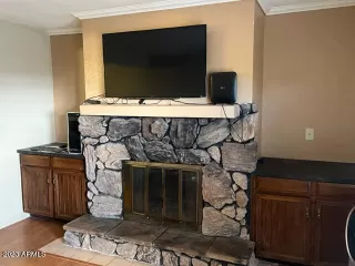 Photo #4: 6540113 Listing