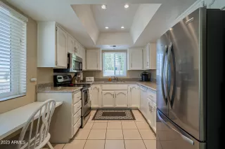 Photo #3: 6540194 Listing 