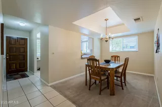 Photo #6: 6540194 Listing 