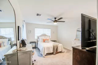 Photo #3: 6540665 Listing