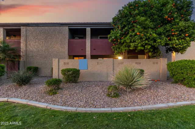 MLS: 6540695 Condo For Sale