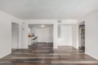 Photo #1: 6540695 Listing 