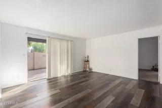 Photo #4: 6540695 Listing 