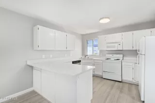 Photo #1: 6540708 Listing 