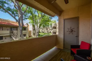 Photo #3: 6540793 Listing