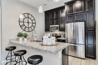 Photo #1: 6541105 Listing 