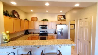 Photo #3: 6541143 Listing