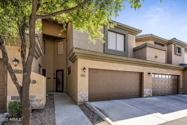 MLS: 6541248 Condo For Sale