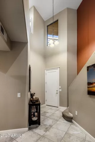 Photo #2: 6541248 Listing