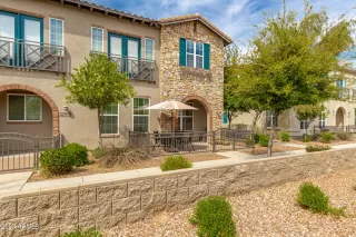 Photo #1: 6541404 Listing