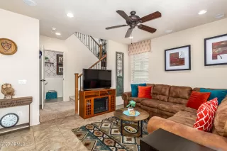 Photo #3: 6541404 Listing