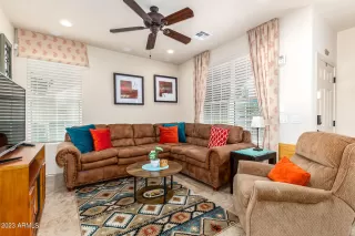 Photo #5: 6541404 Listing