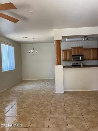 Photo #2: 6541655 Listing