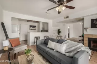 Photo #5: 6541958 Listing