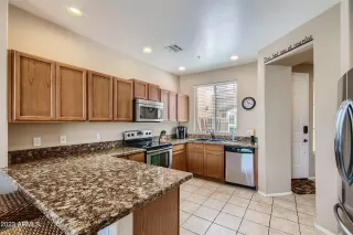 Photo #5: 6542021 Listing 