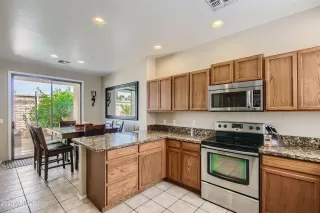 Photo #6: 6542021 Listing 