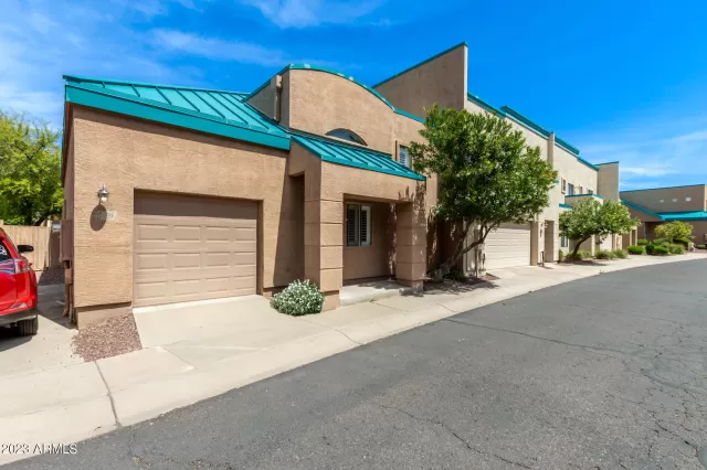 MLS: 6542320 Condo For Sale