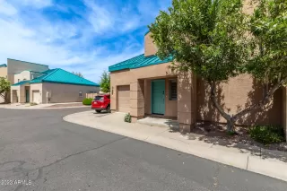 Photo #2: 6542320 Listing