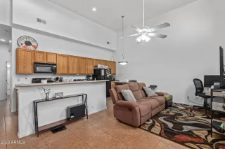 Photo #3: 6542320 Listing