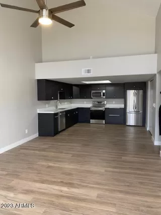 Photo #3: 6542957 Listing 