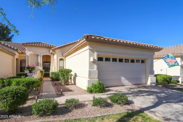 MLS: 6543471 Condo For Sale