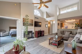 Photo #5: 6543613 Listing 