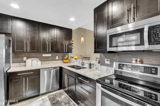 MLS: 6543959 Condo For Sale