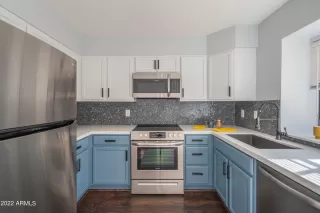 Photo #4: 6543973 Listing