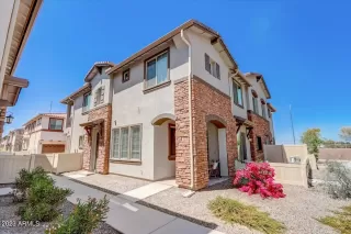 Photo #1: 6544288 Listing 