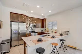 Photo #3: 6544288 Listing 