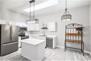 Photo #3: 6544330 Listing 