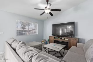 Photo #6: 6544820 Listing 