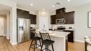 Photo #2: 6545326 Listing