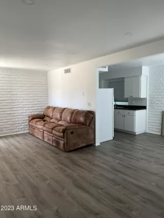 Photo #4: 6545412 Listing 