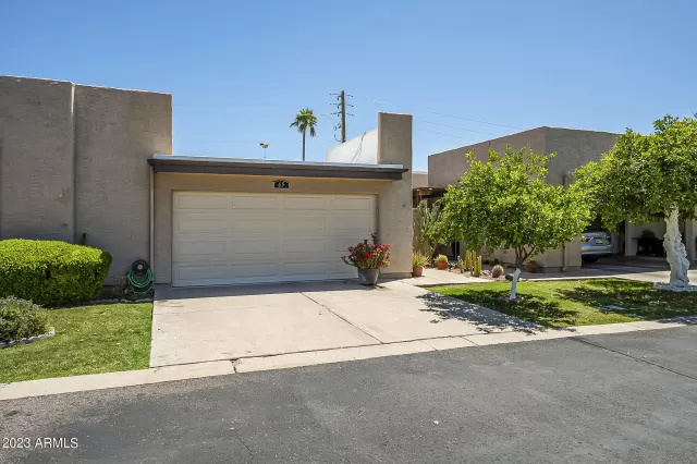 MLS: 6545622 Condo For Sale