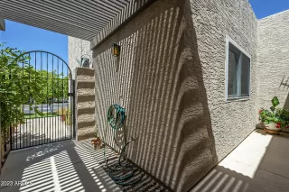 Photo #5: 6545622 Listing